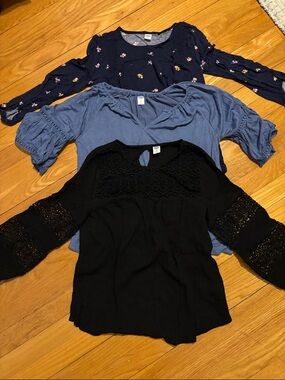 Bundle of 3 Preloved Old Navy Blouses